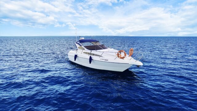 Yacht Charter in Ayia Napa Gobby 375